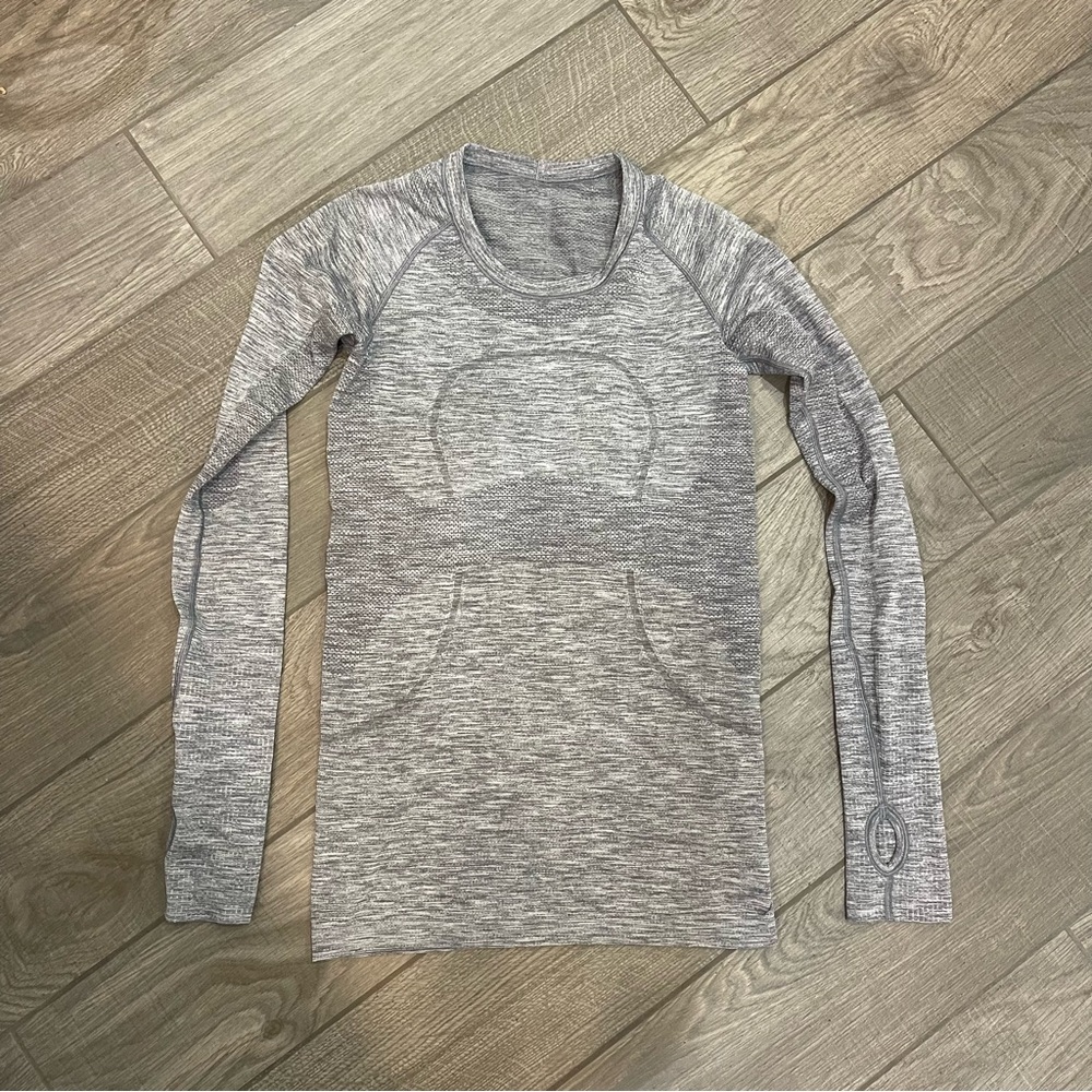 Lululemon Swiftly Tech Long Sleeve Shirt Grey - Picture 2 of 4